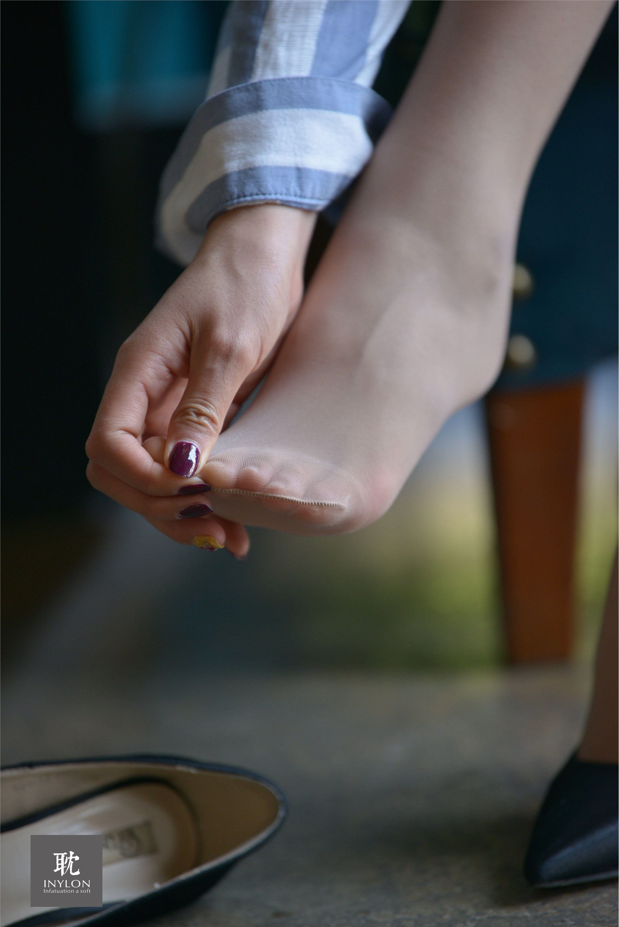 IESS异思趣向《普惠集239》- 模特：阿离《恬静的34码》